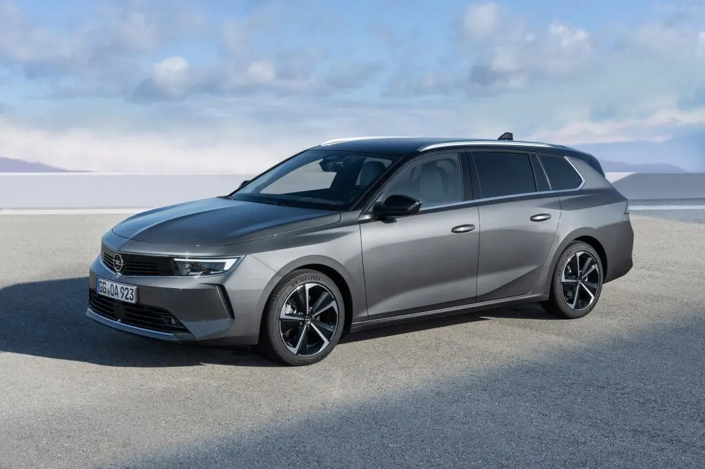 Opel Astra Astra Sports Tourer 1.8 Optima 4