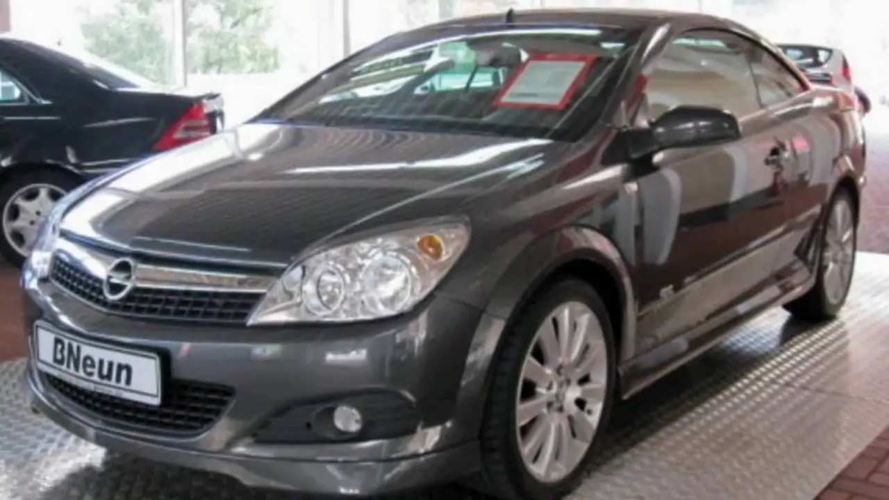 Opel Astra Astra TT 1.9 CDTI Cosmo 4