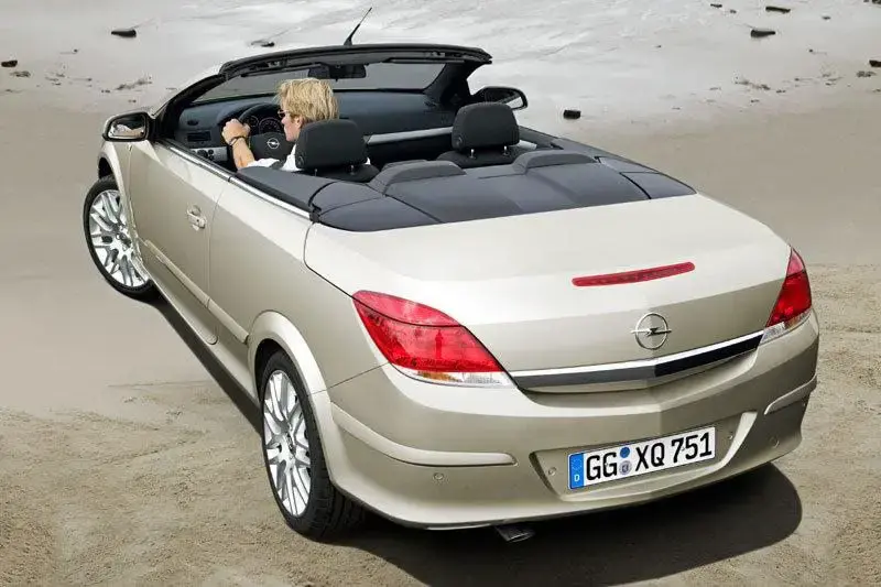 Opel Astra Astra TT 2.0 Turbo Cosmo 5