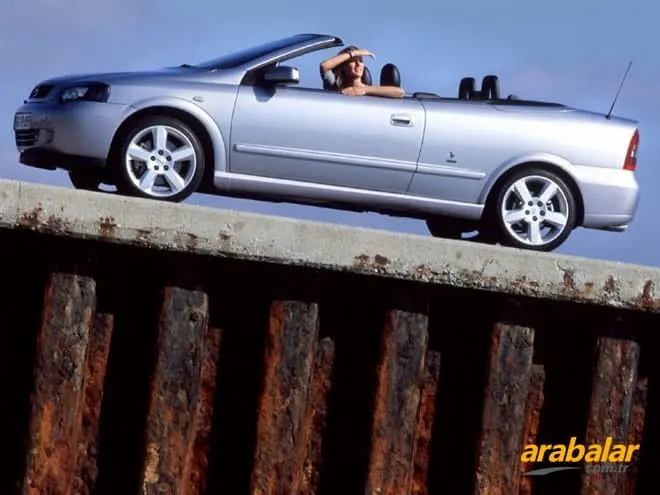 Opel Astra Astra TT 2.0 Turbo Cosmo 4