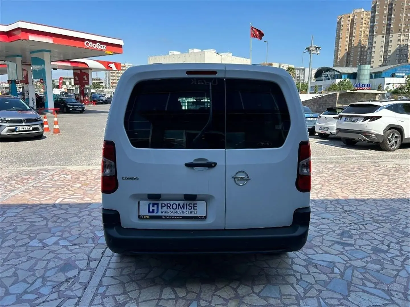 Opel Combo Cargo Combo Cargo 1.5 D Elegance XL 4