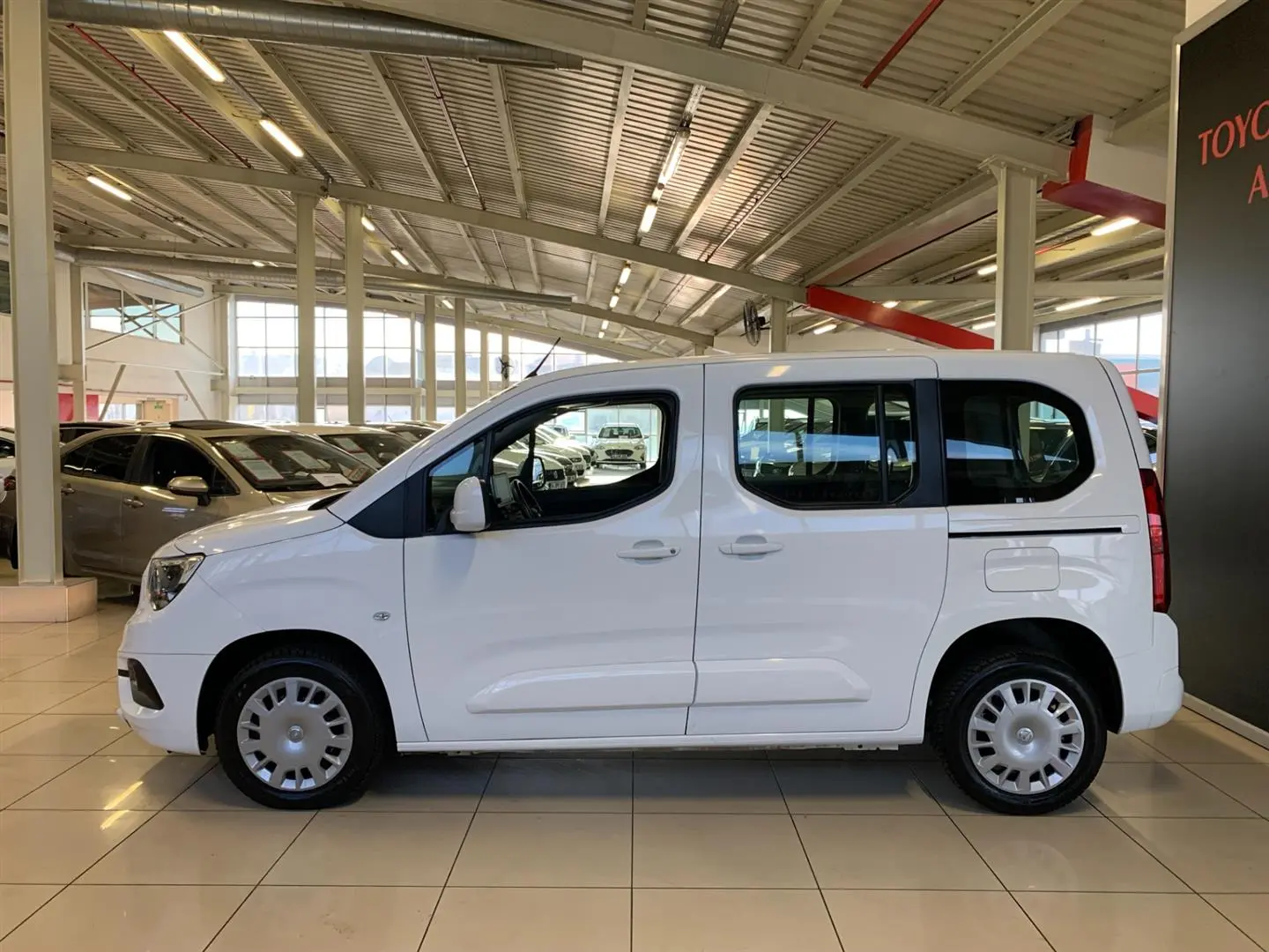 Opel Combo Combo Kombi 1.5 CDTI Enjoy Style 0