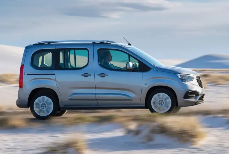 Opel Combo Combo Kombi 1.5 CDTI Enjoy Özel Seri 4