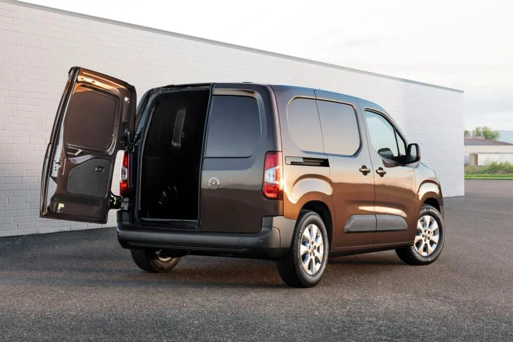 Opel Combo Combo Kombi 1.5 CDTI Essentia 2