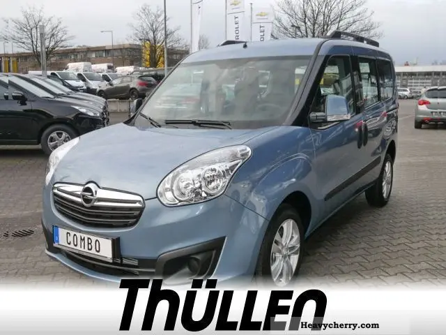 Opel Combo Combo Tour 1.6 CDTI Start&Stop City Plus Easytronic 4
