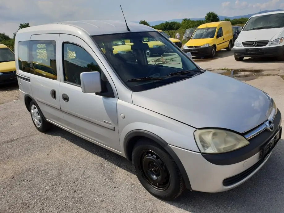 Opel Combo Combo Tour 1.7 DTI Club 2