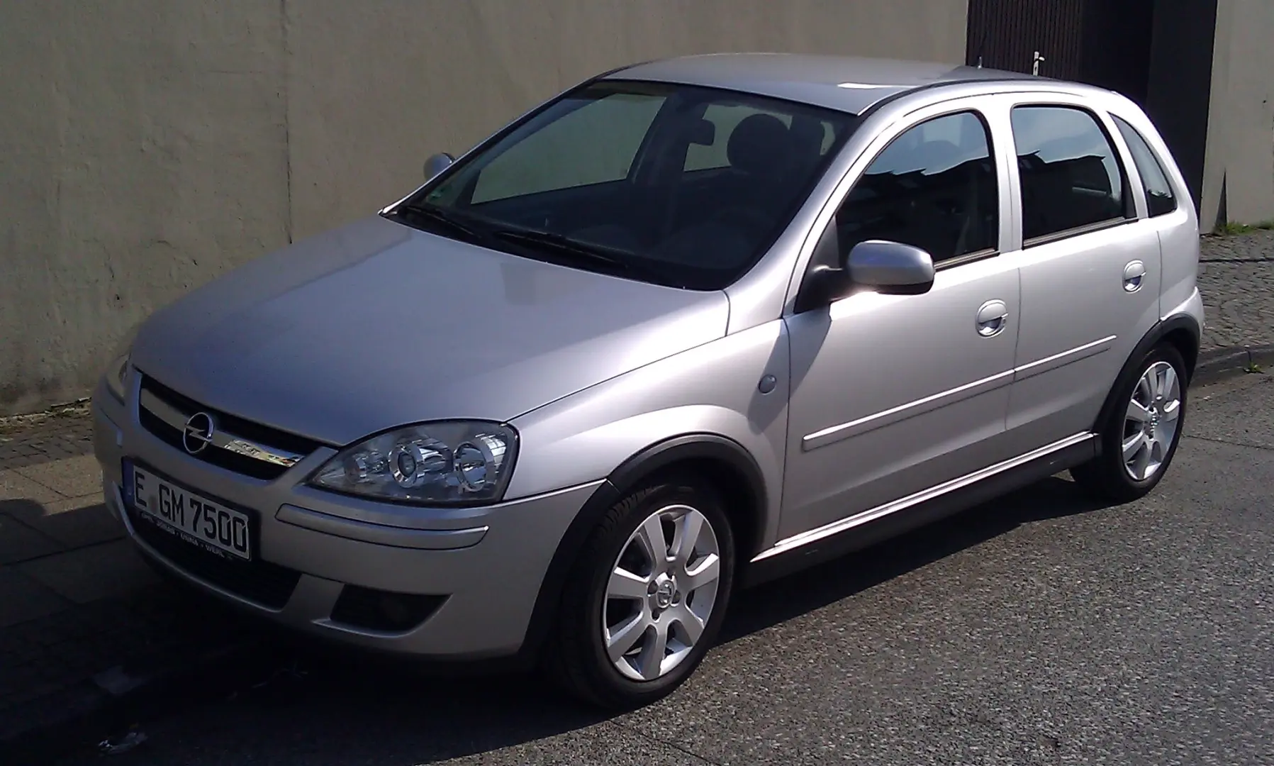 Opel Corsa Corsa 1.0 Twinport Essentia 1