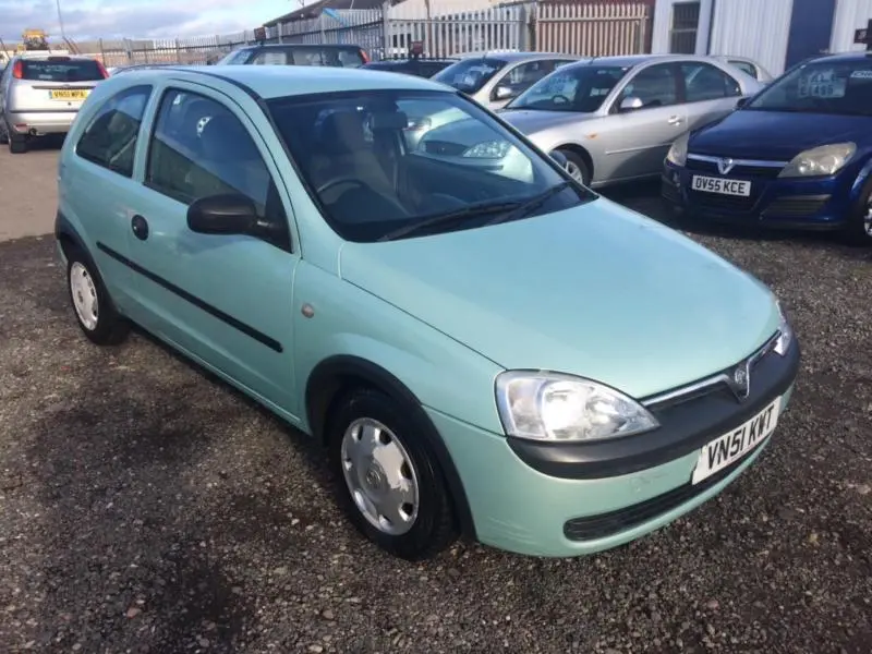 Opel Corsa Corsa 1.0i 12V Club Eco Easytronic 2