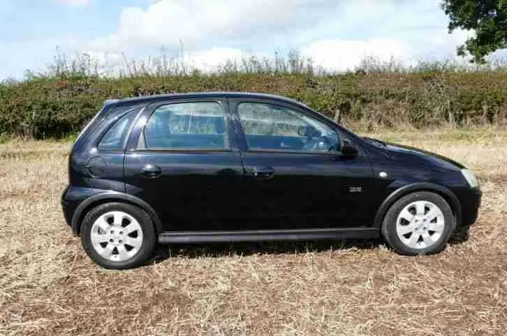 Opel Corsa Corsa 1.2 6