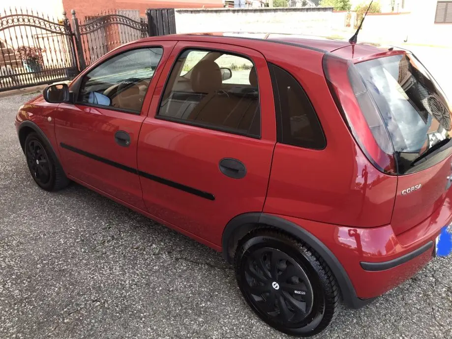 Opel Corsa Corsa 1.2 6