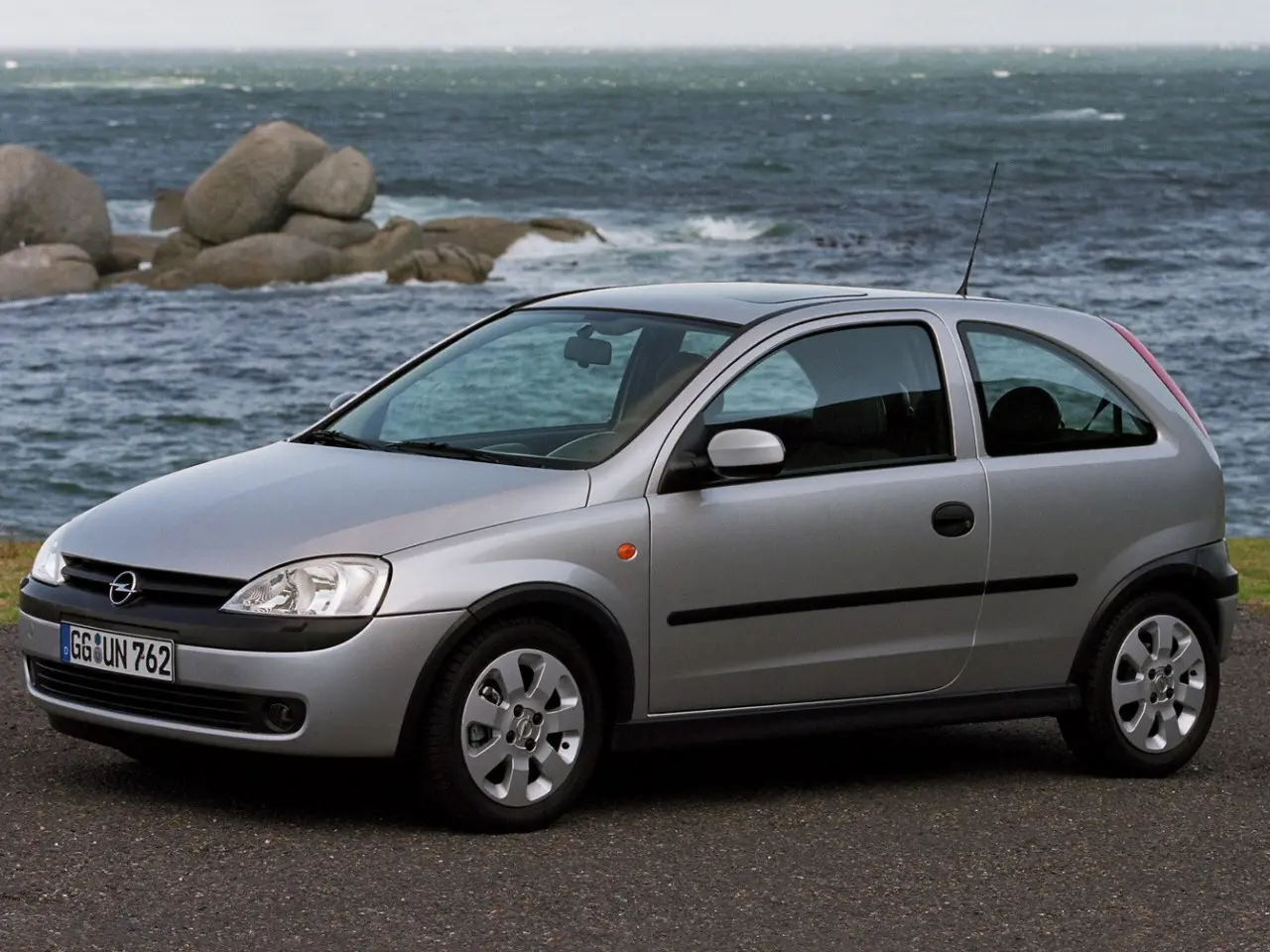 Opel Corsa Corsa 1.2 Essentia 4