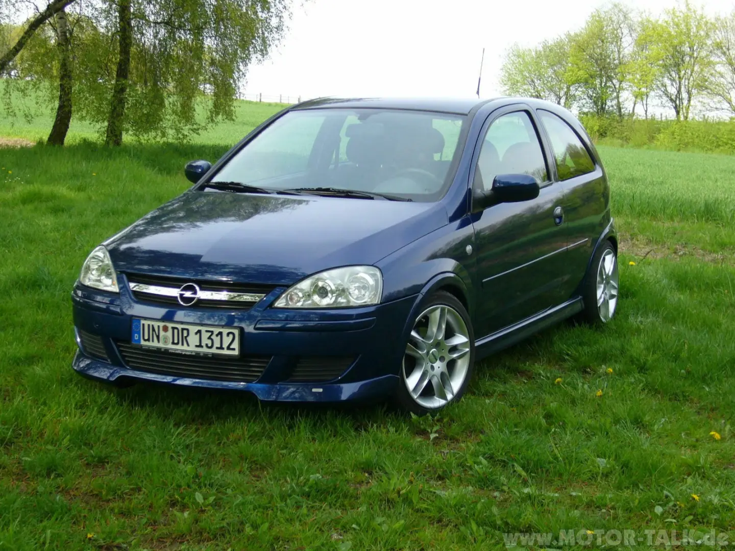 Opel Corsa Corsa 1.2 Twinport Essentia 6