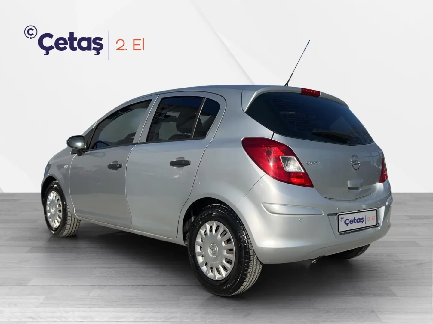 Opel Corsa Corsa 1.2 Twinport Essentia Easytronic 4