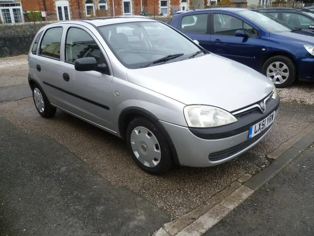 Opel Corsa Corsa 1.2i 16V Comfort 4