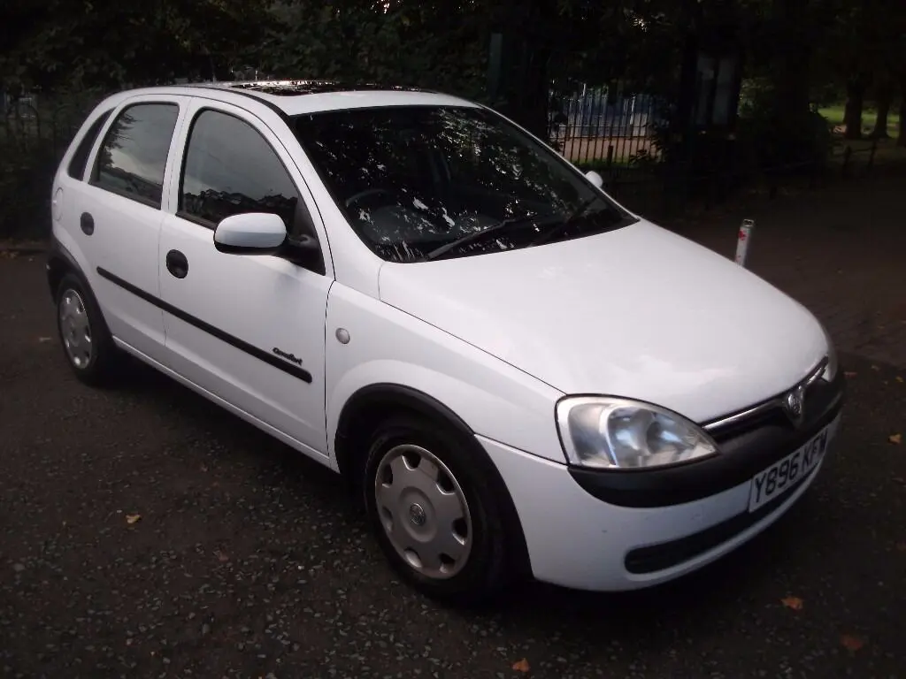 Opel Corsa Corsa 1.2i 16V Comfort 5