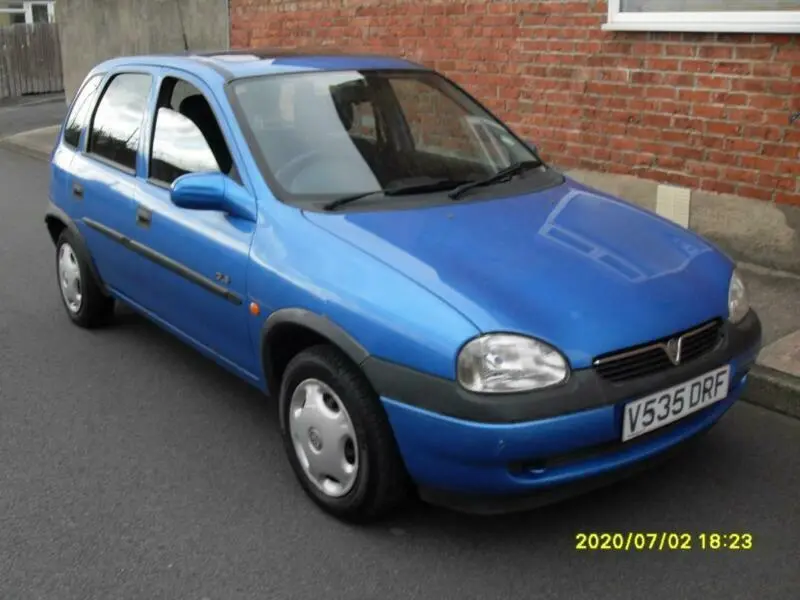 Opel Corsa Corsa 1.2i 16V Edition 3