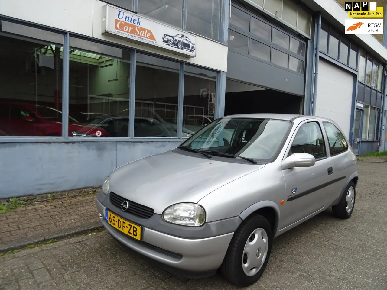 Opel Corsa Corsa 1.2i 16V Edition 7