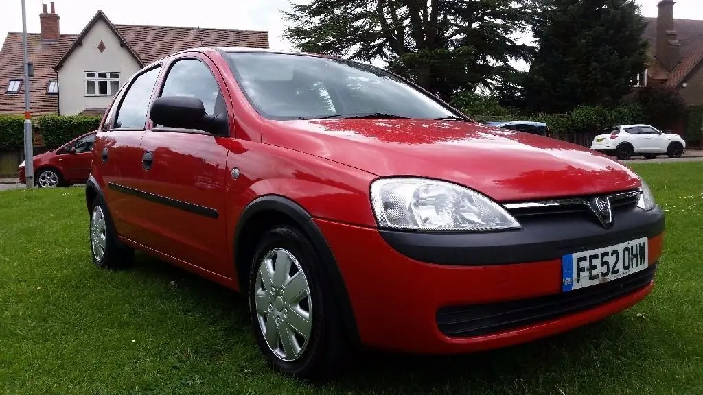 Opel Corsa Corsa 1.2i 16V Essentia 3