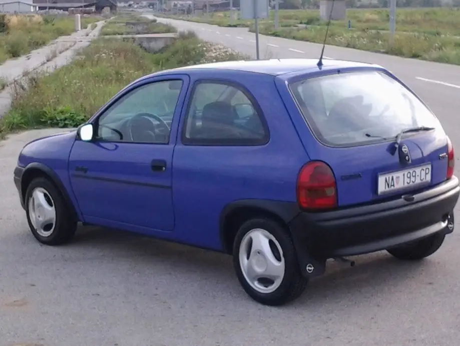 Opel Corsa Corsa 1.2i City 4
