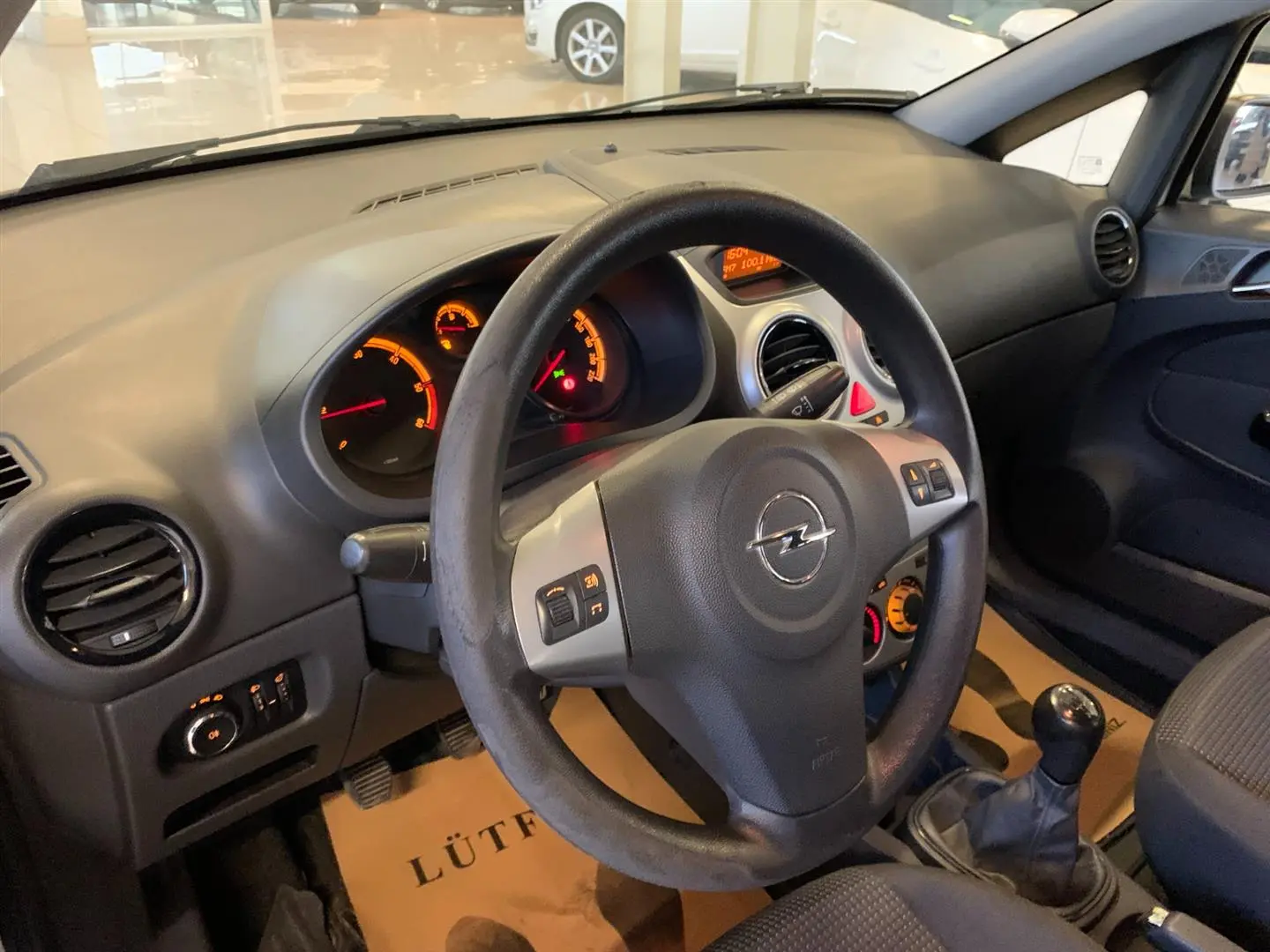 Opel Corsa Corsa 1.3 CDTI Essentia 15'Alaşım Jant 2