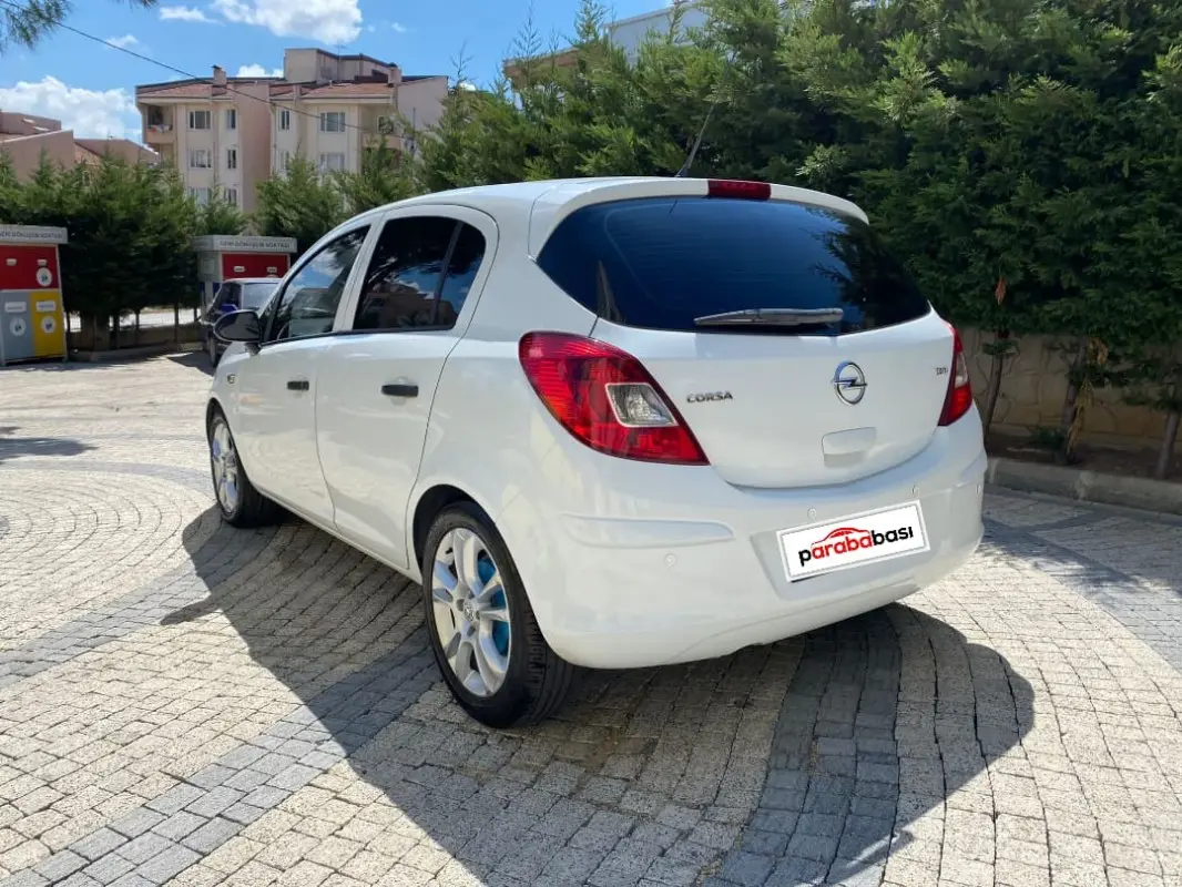 Opel Corsa Corsa 1.3 CDTI Essentia 5