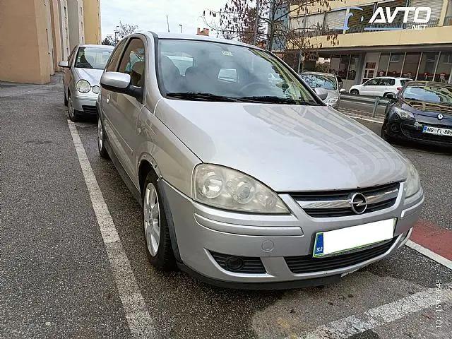 Opel Corsa Corsa 1.3 CDTI Silverline Easytronic 3