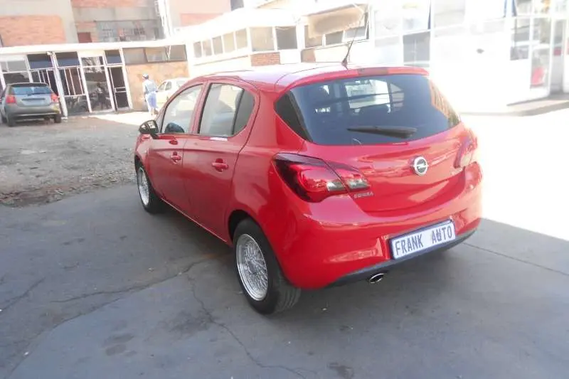 Opel Corsa Corsa 1.4 Enjoy 5