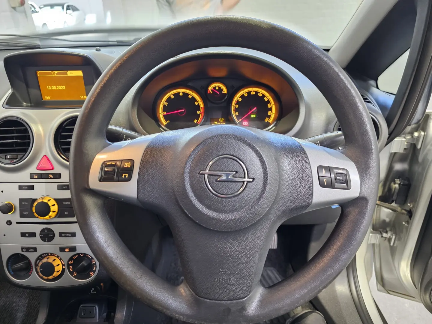 Opel Corsa Corsa 1.4 Essentia 7
