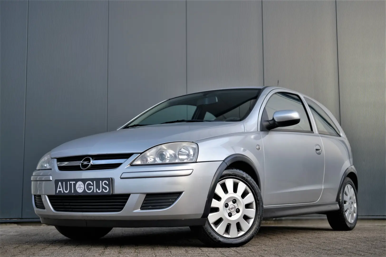 Opel Corsa Corsa 1.2 Twinport Silverline 3