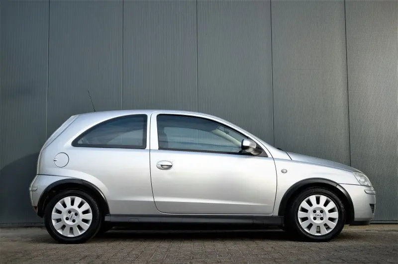 Opel Corsa Corsa 1.2 Twinport Silverline 4