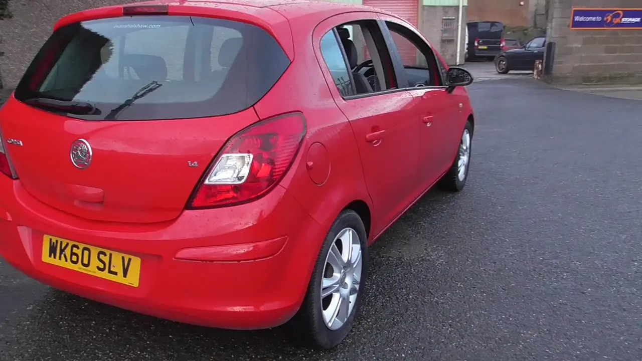 Opel Corsa Corsa 1.4i 16V Edition 100 4