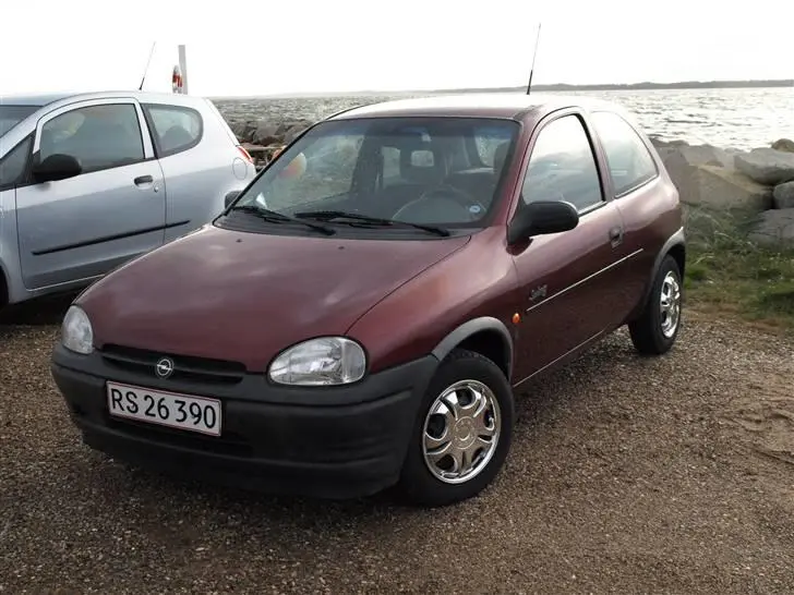 Opel Corsa Corsa 1.4i 16V Swing CD 3