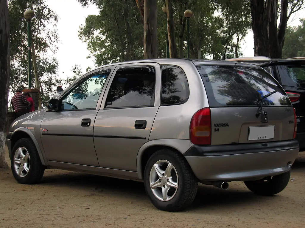 Opel Corsa Corsa 1.4i 16V Sport 6