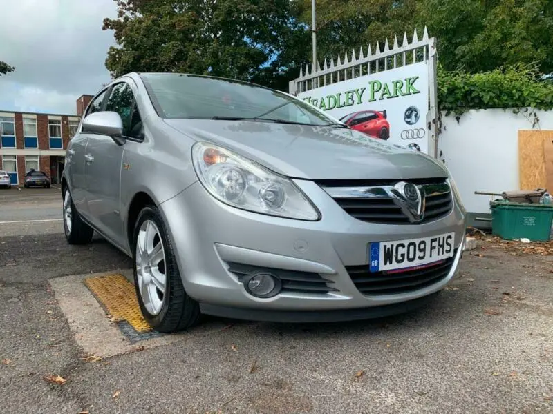 Opel Corsa Corsa 1.4i 16V Swing 5