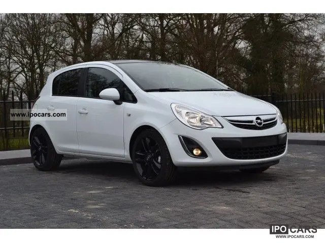Opel Corsa Corsa 1.4i Twinport Enjoy 0