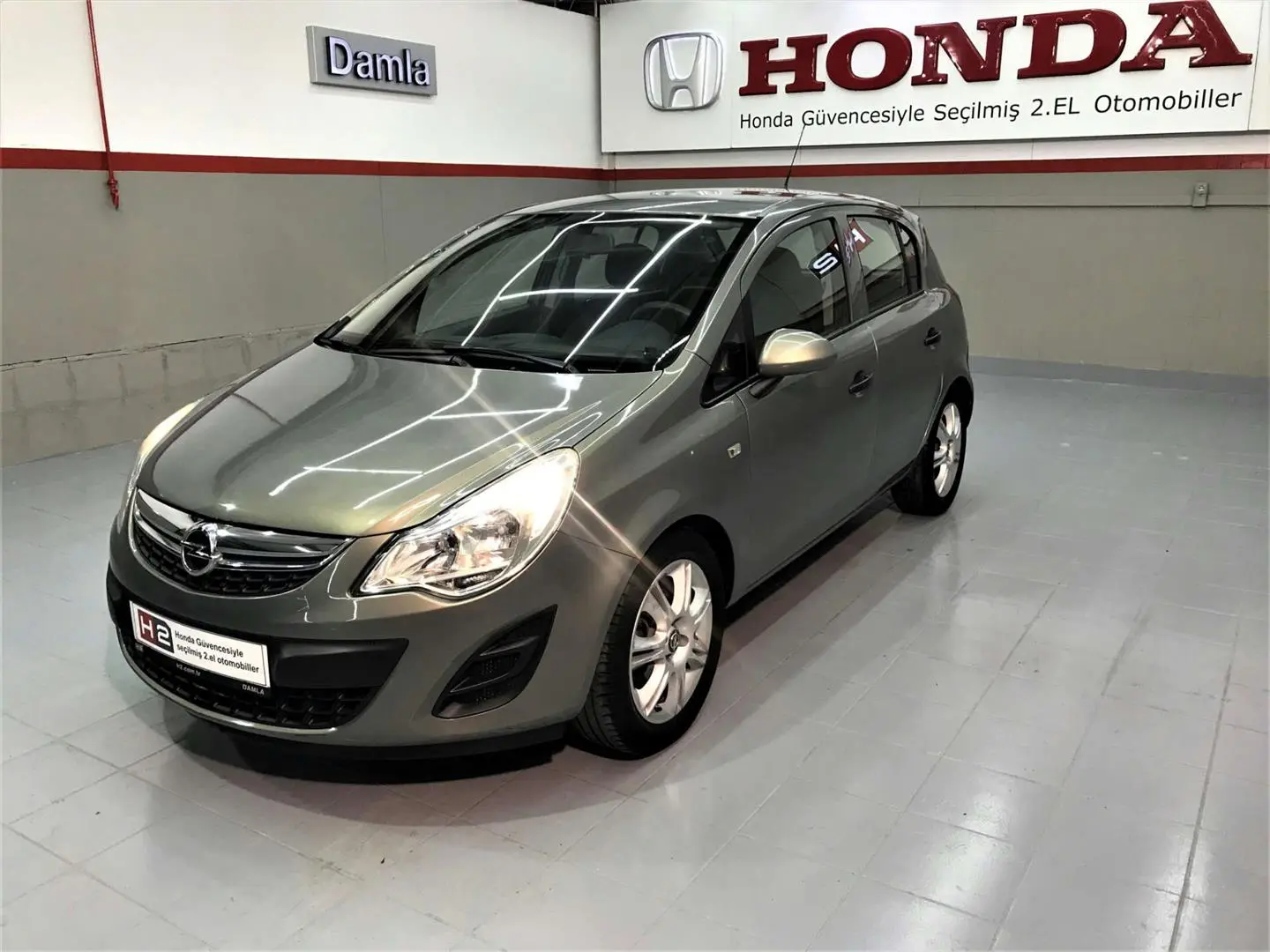 Opel Corsa Corsa 1.4i Twinport Active 15'Alaşım Jant 3