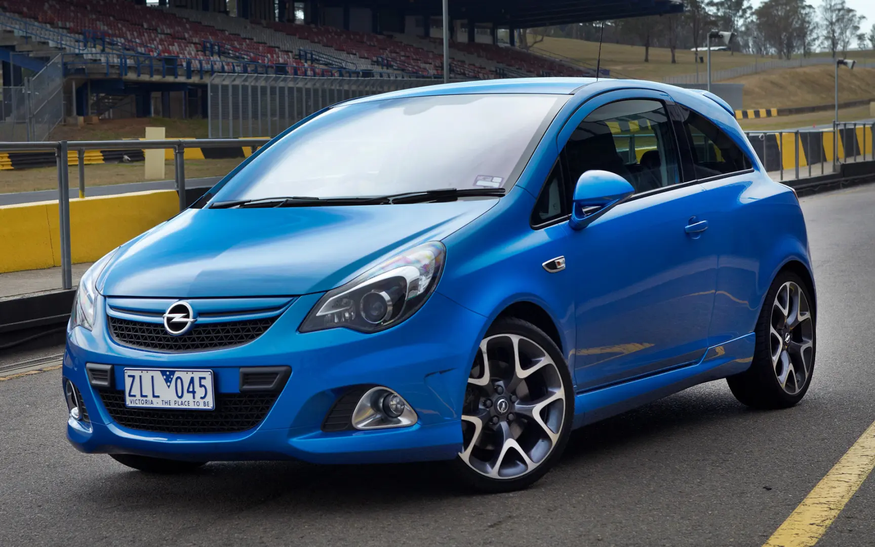 Opel Corsa Corsa 1.6 OPC 4