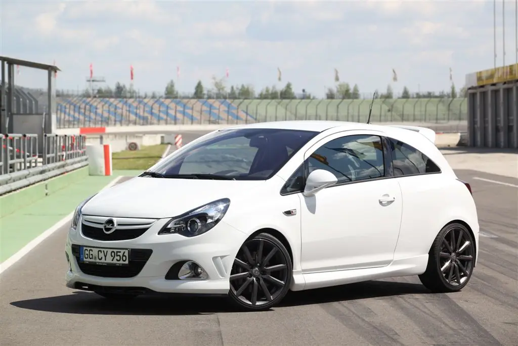 Opel Corsa Corsa 1.6 OPC Nurburgring Edition 2