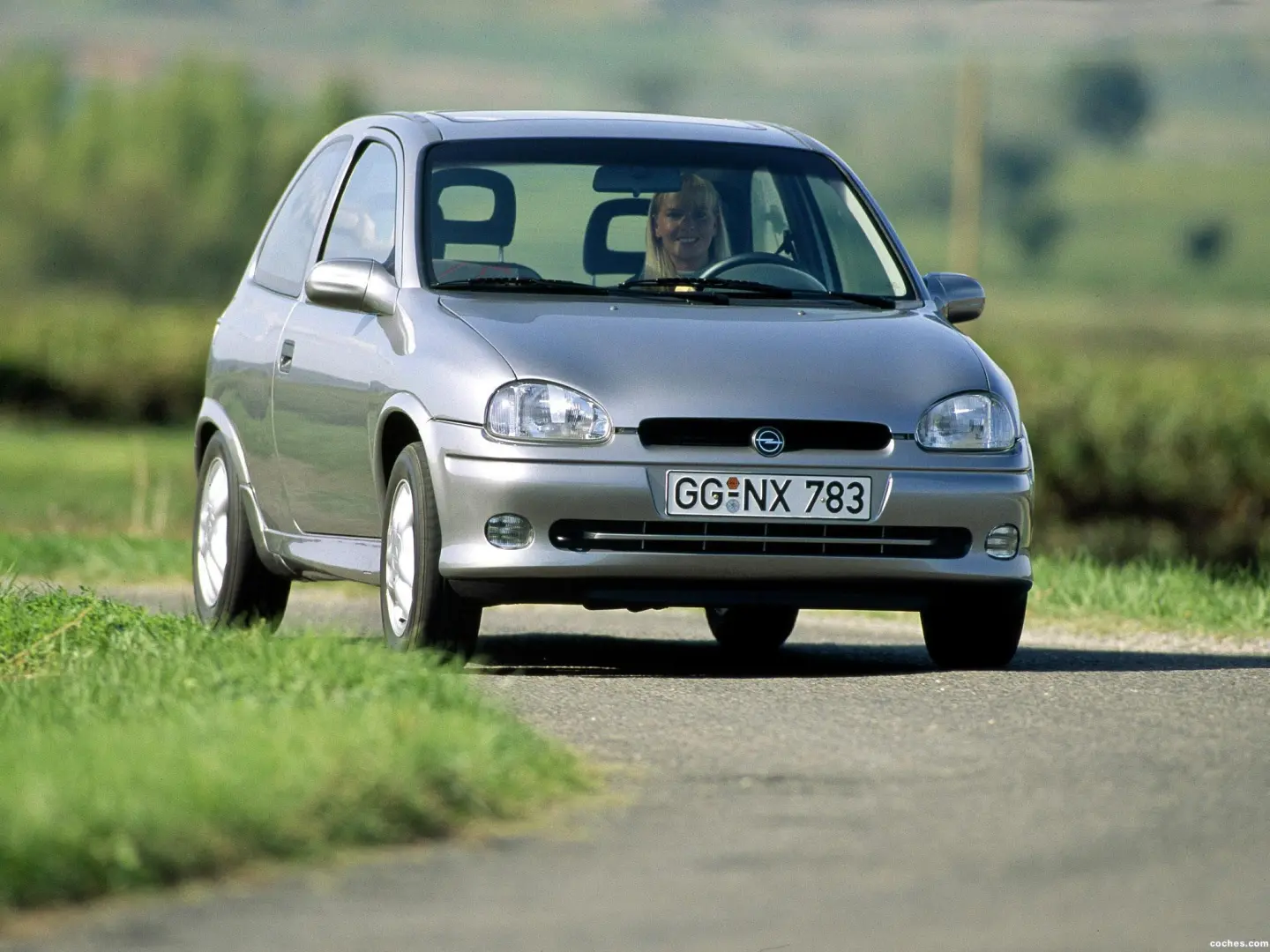 Opel Corsa Corsa 1.6i 16V GSI 4
