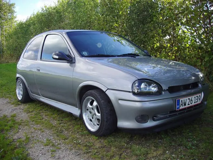 Opel Corsa Corsa 1.6i 16V GSI 3