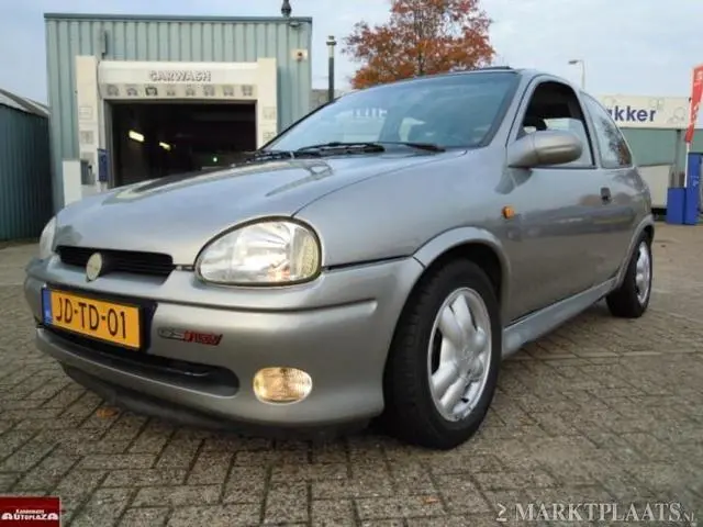 Opel Corsa Corsa 1.6i 16V GSI 4