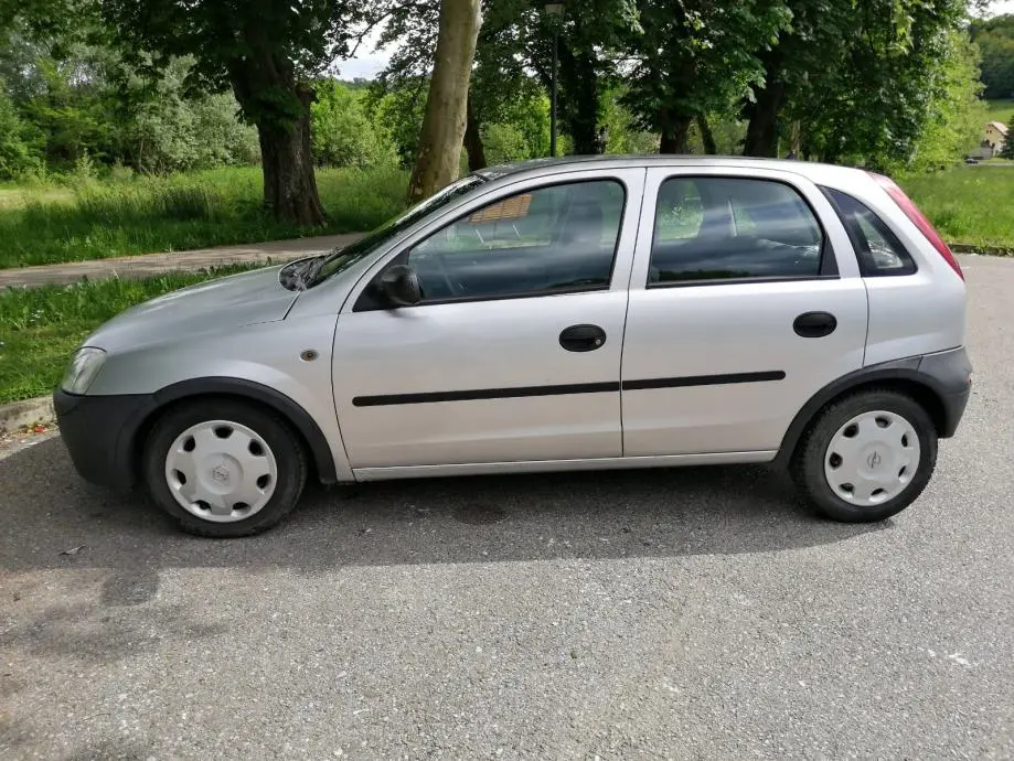 Opel Corsa Corsa 1.7 DTI 6