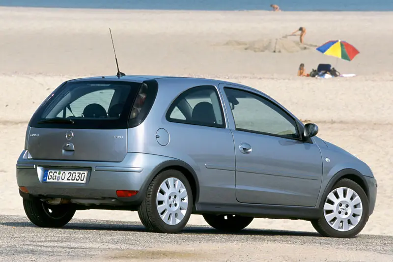 Opel Corsa Corsa 1.8 GSI 2
