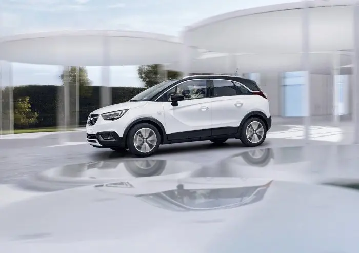 Opel Crossland X Crossland X 1.2 Essentia 4