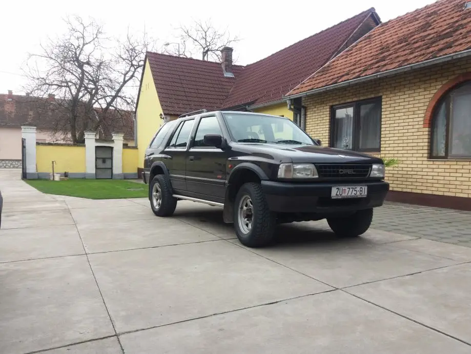 Opel Frontera Frontera 2.2 16V 6