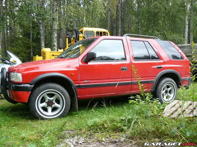 Opel Frontera Frontera 2.3 TD SE 1