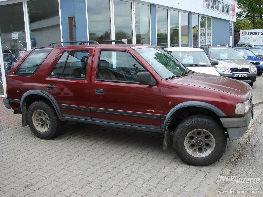 Opel Frontera Frontera 2.4i 4x4 4