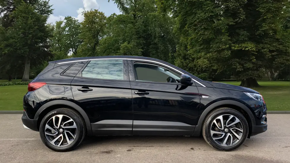 Opel Grandland X Grandland X 1.5 Enjoy Black Edition 7
