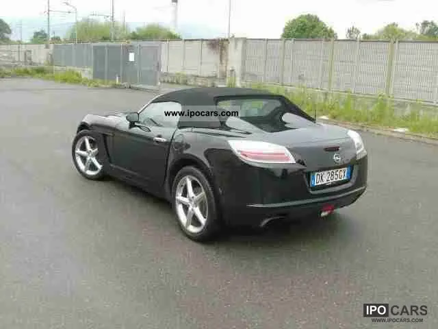 Opel  GT 2.0 Turbo 5