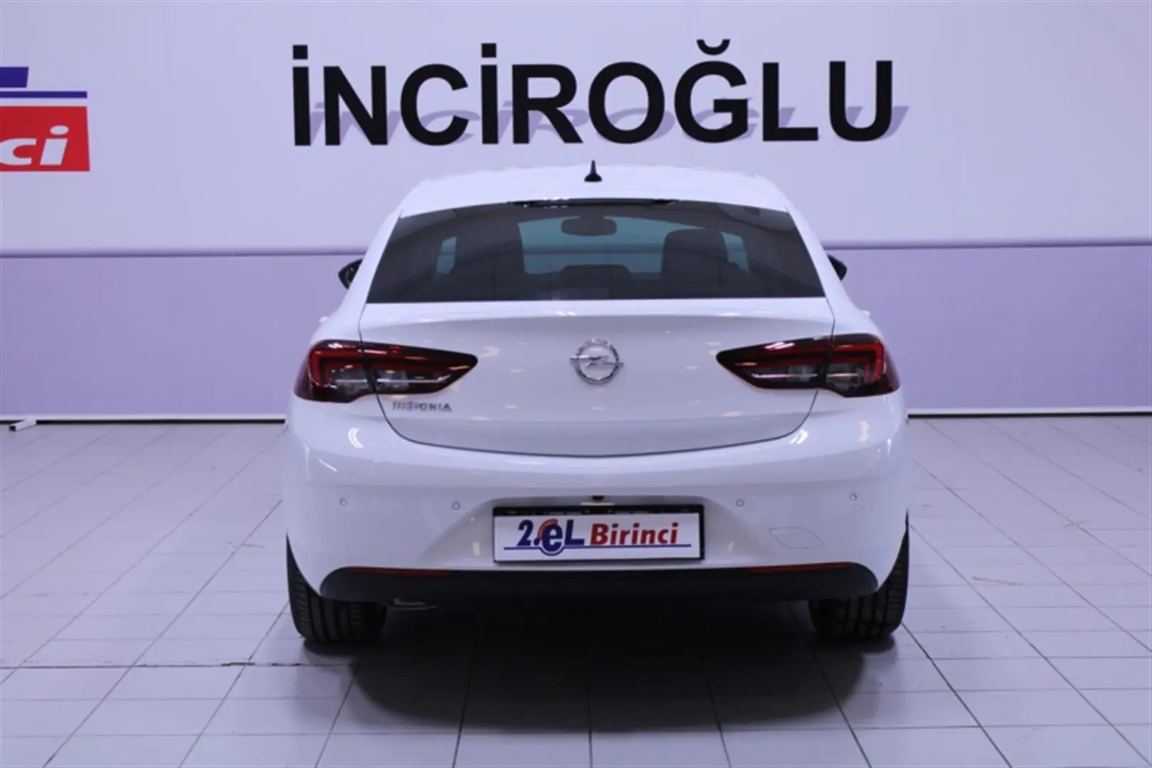 Opel Insignia Insignia 1.5 D Start&Stop Exclusive 5